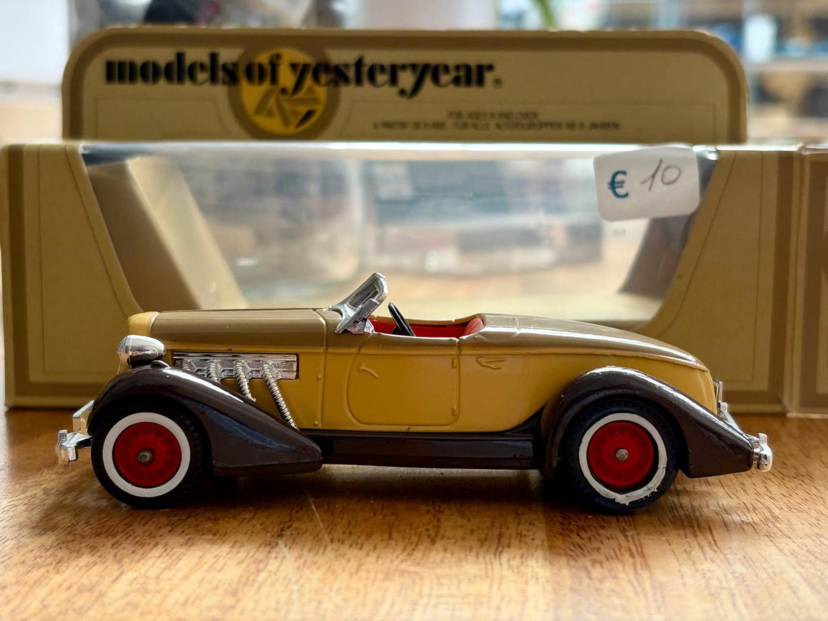 CABRIOLET AUBURN 851 - 1935