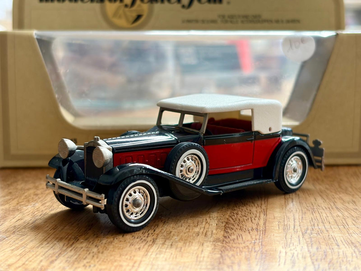 PACKARD VICTORIA 1930